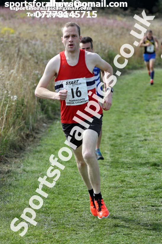 Senior mens and veteran relays, Sunderland Harriers Cross Country Relays, Farringdon, Sunderland . Photo: David T. Hewitson/Sports for All Pics